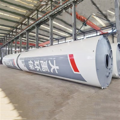 Cemento miltelių bakas